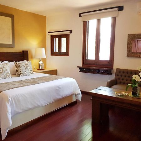 Casa Embrujo Morelia - Boutique Экстерьер фото