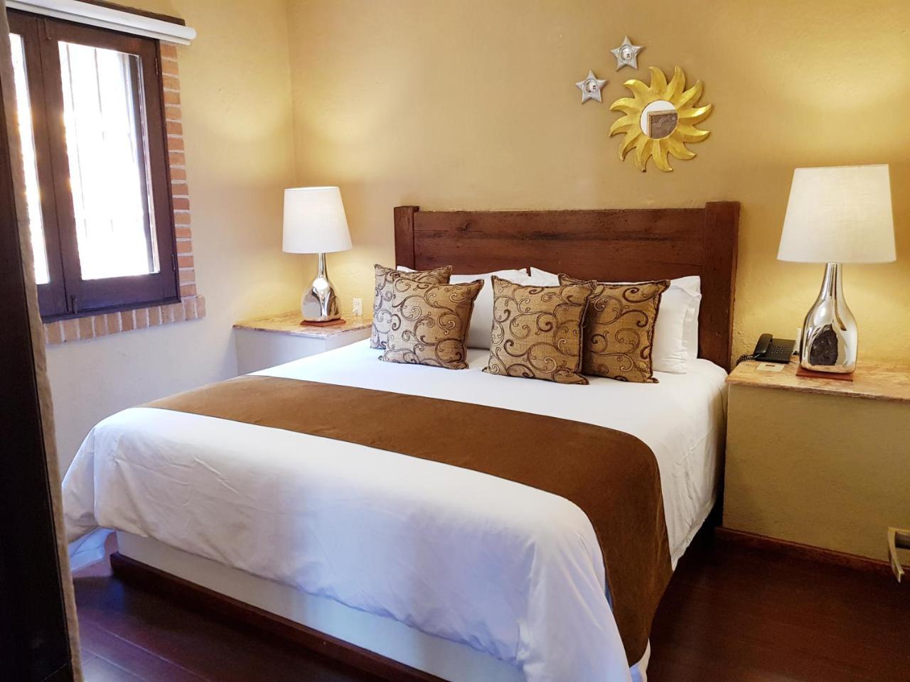 Casa Embrujo Morelia - Boutique Экстерьер фото